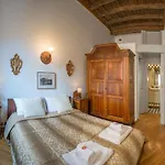 Apartment Bilocale Nel Cuore Del Quartiere Ebraico Rome